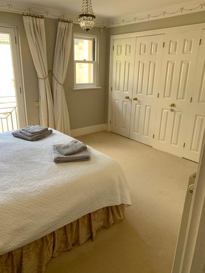 Circus Mews Townhouse:2 Beds:2 En-Suite Baths:Parking:City Centre:Quiet Area Luaran gambar