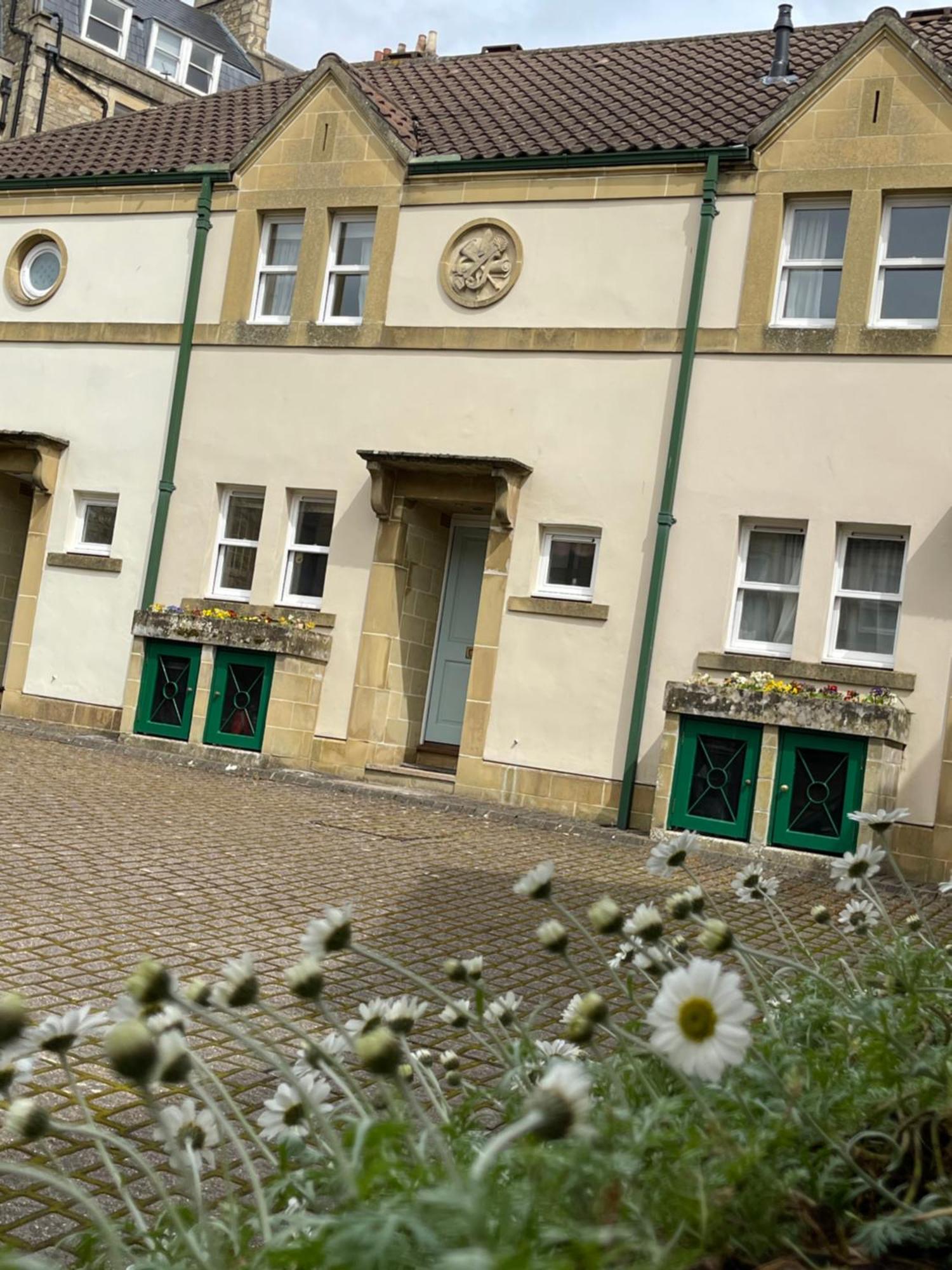 Circus Mews Townhouse:2 Beds:2 En-Suite Baths:Parking:City Centre:Quiet Area Luaran gambar